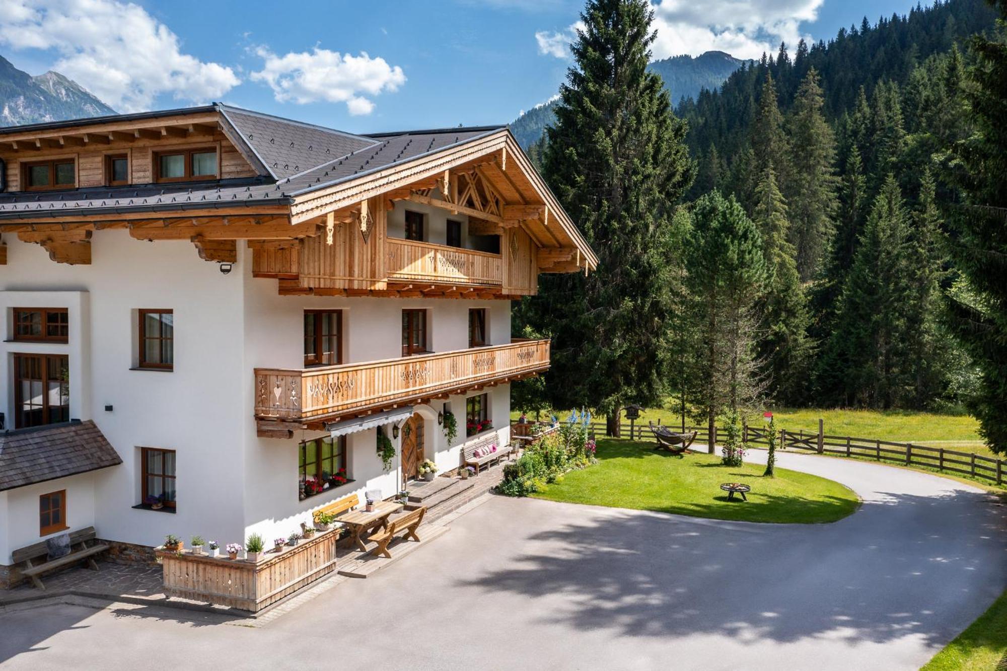 Pension Walchauhof Flachau Exterior foto